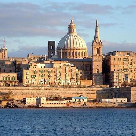 Super Luxury Apartment In Tigne Point, Amazing Sea Views Sliema Eksteriør billede