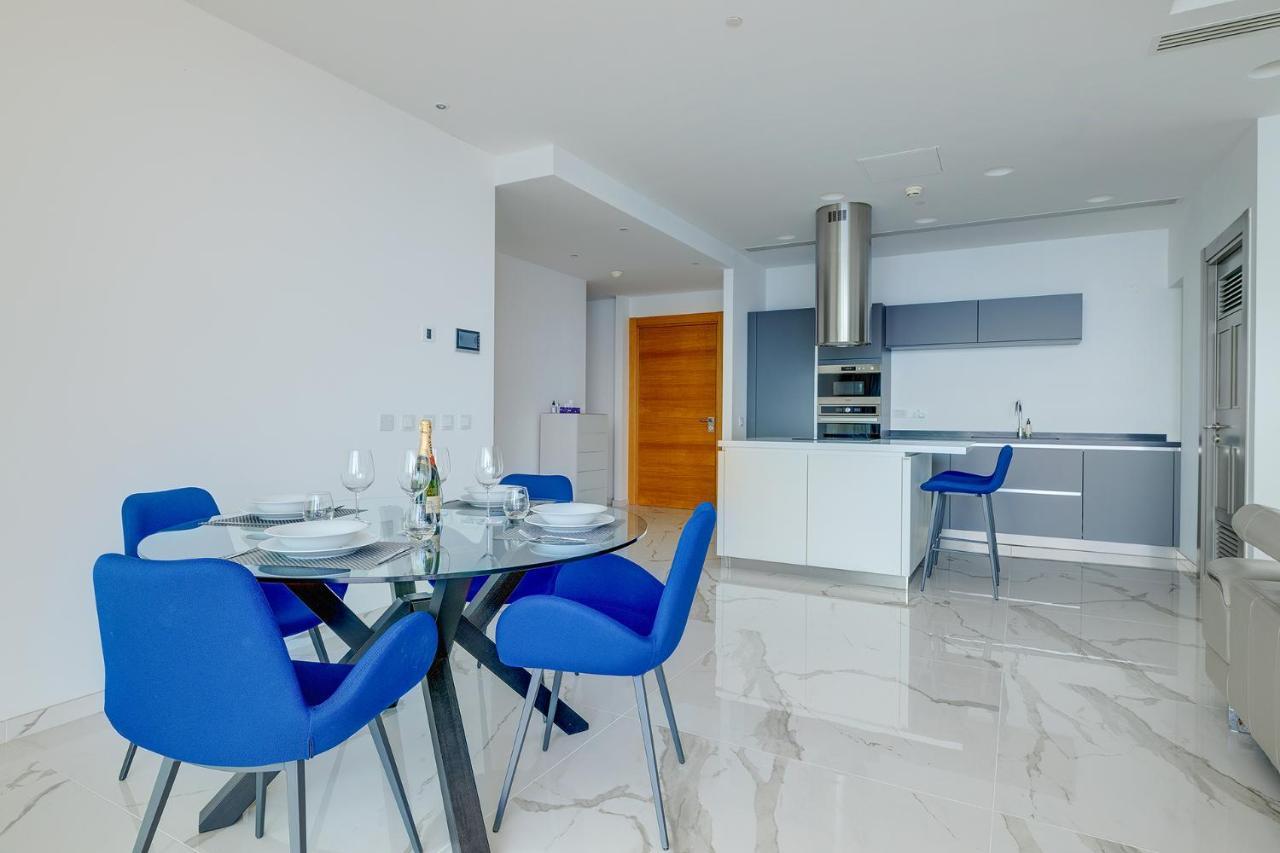 Super Luxury Apartment In Tigne Point, Amazing Sea Views Sliema Eksteriør billede