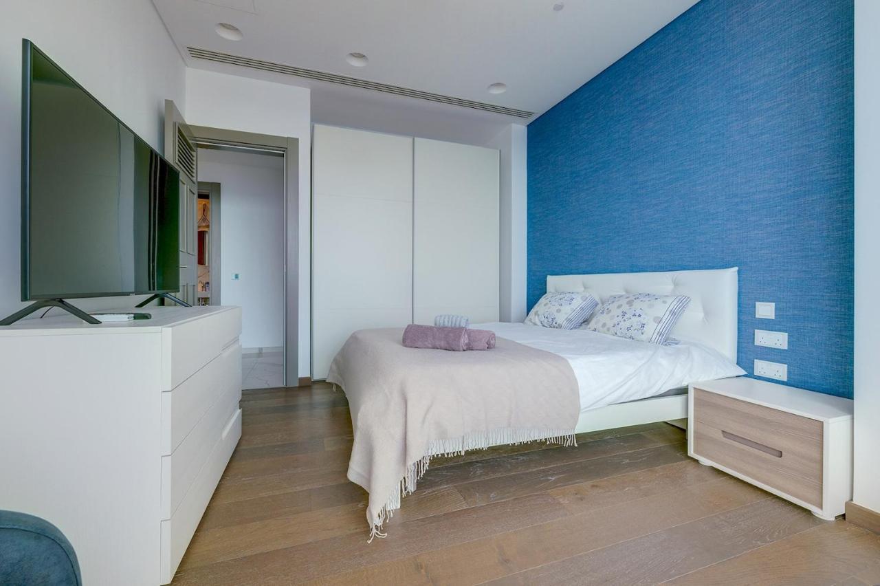 Super Luxury Apartment In Tigne Point, Amazing Sea Views Sliema Eksteriør billede