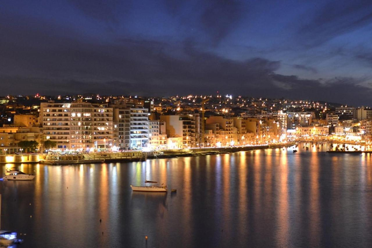Super Luxury Apartment In Tigne Point, Amazing Sea Views Sliema Eksteriør billede