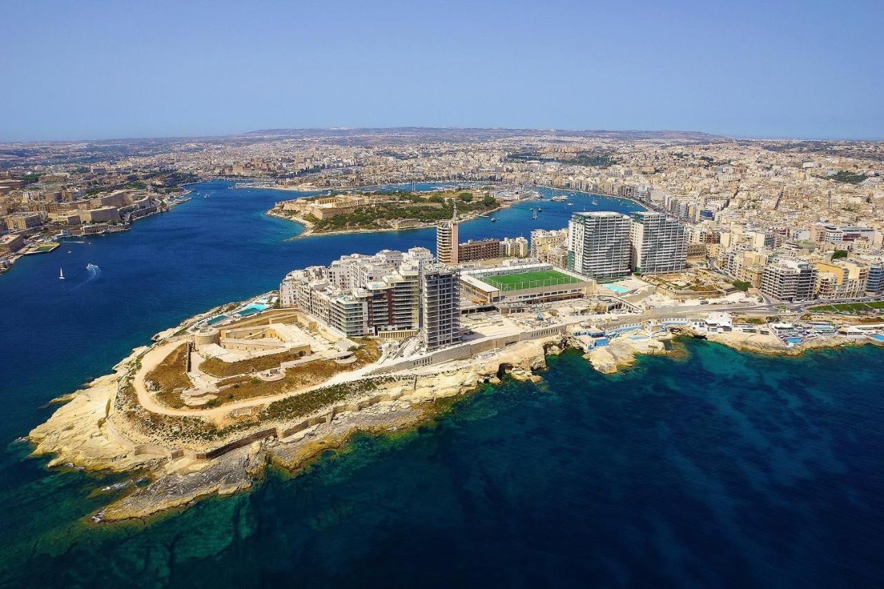 Super Luxury Apartment In Tigne Point, Amazing Sea Views Sliema Eksteriør billede