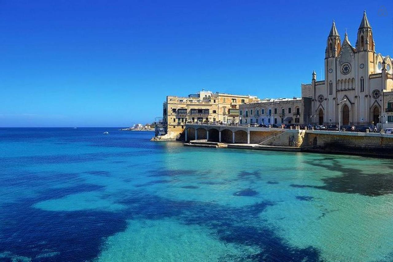 Super Luxury Apartment In Tigne Point, Amazing Sea Views Sliema Eksteriør billede