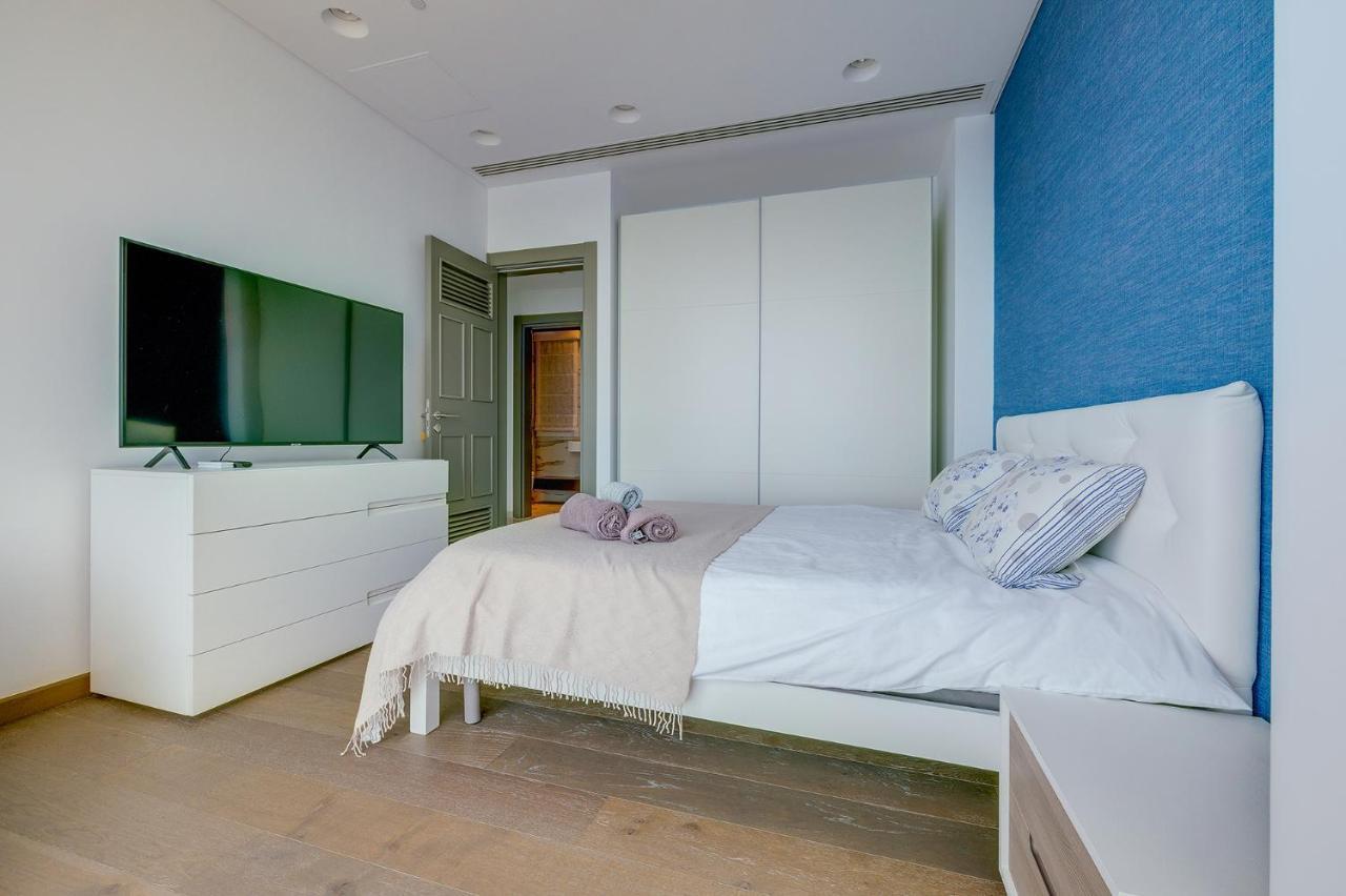 Super Luxury Apartment In Tigne Point, Amazing Sea Views Sliema Eksteriør billede